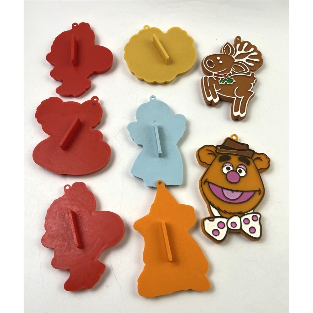Hallmark Cookie Cutters Lot of 8 Holiday, Fozzybear, Turkey, Reindeer, Xmas